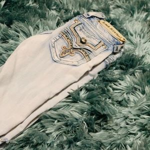 Rock Revival Jeans 👖